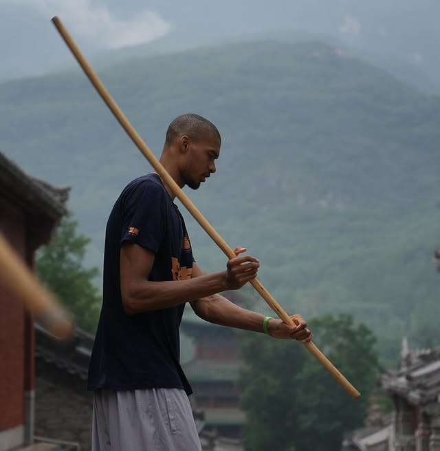 足球竞猜平台-武林新秀报名：少林寺文班、咏春小卡、截拳道哈登齐聚擂台