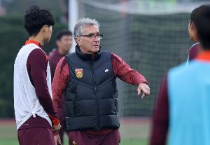 注册入口-抢分能力为0！国足面对小组前三球队6场比赛收获0分