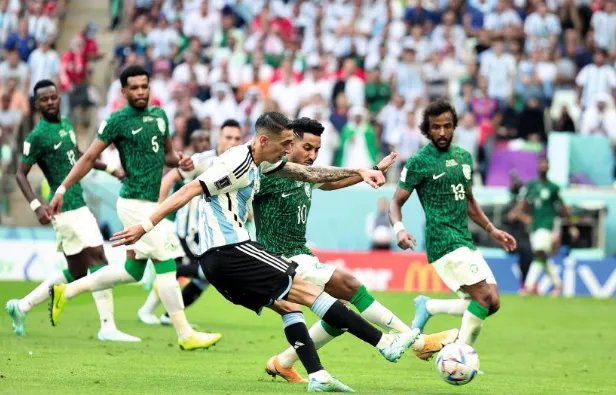 五大联赛-勒纳尔：和球员说不是来和梅西自拍的！阿根廷可能低估沙特